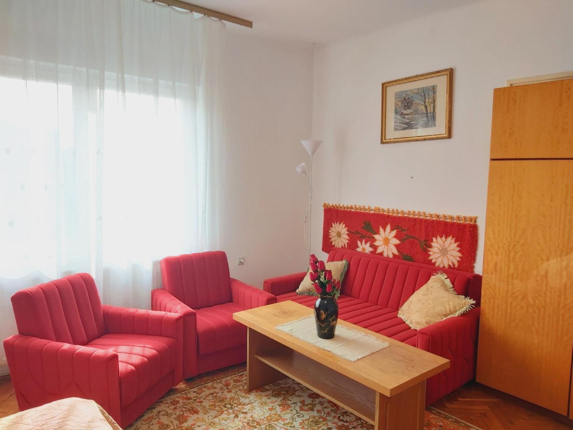 Appartement Nagyiék háza / Granny's House à Esztergom Extérieur photo